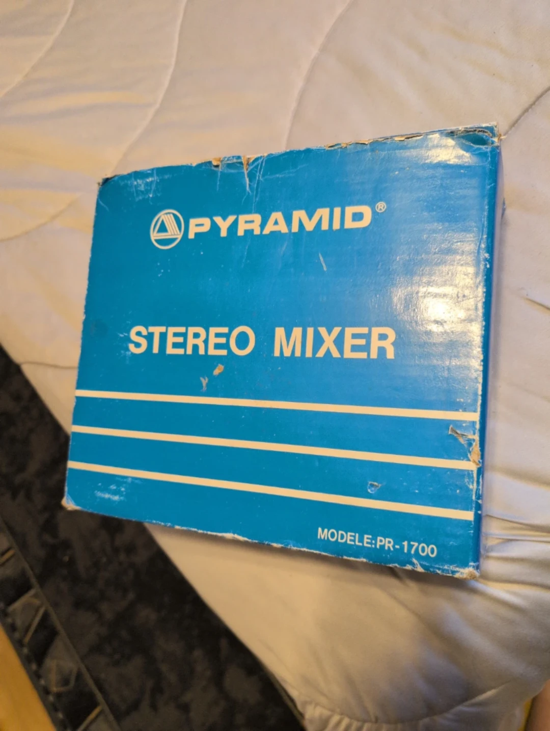 Pyramid PR-1700 Stereo Mixer - photo 3