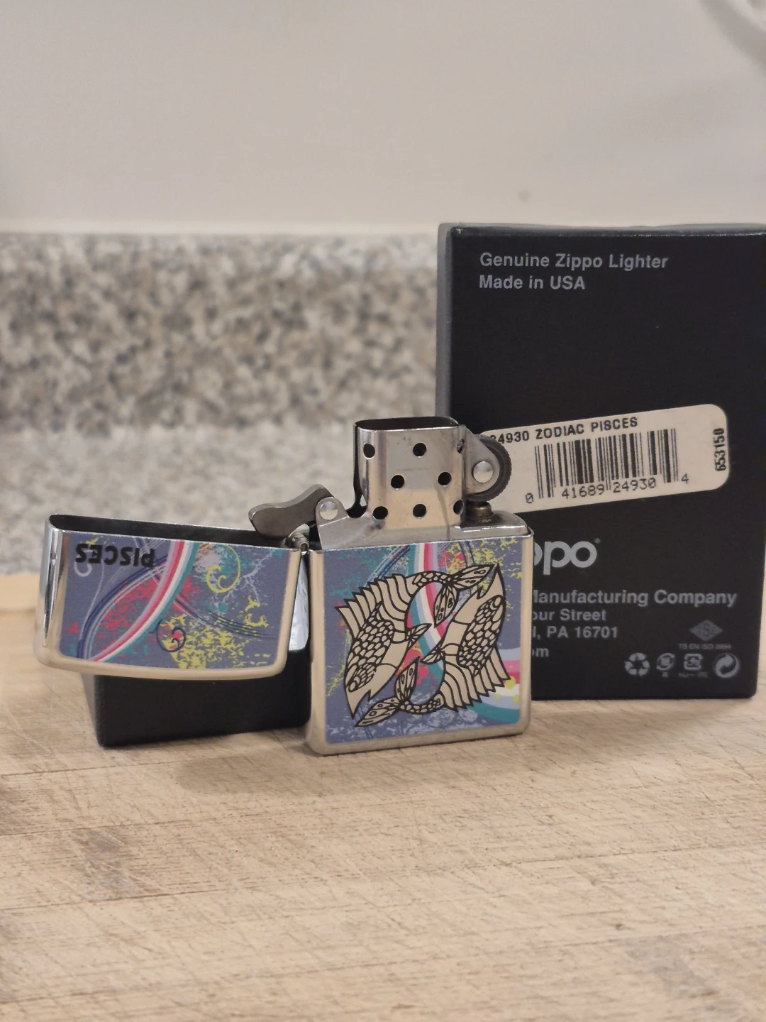 Zippo Genuine Lighter - 24930 Zodiac Pisces ♓️⚽️ - photo 5