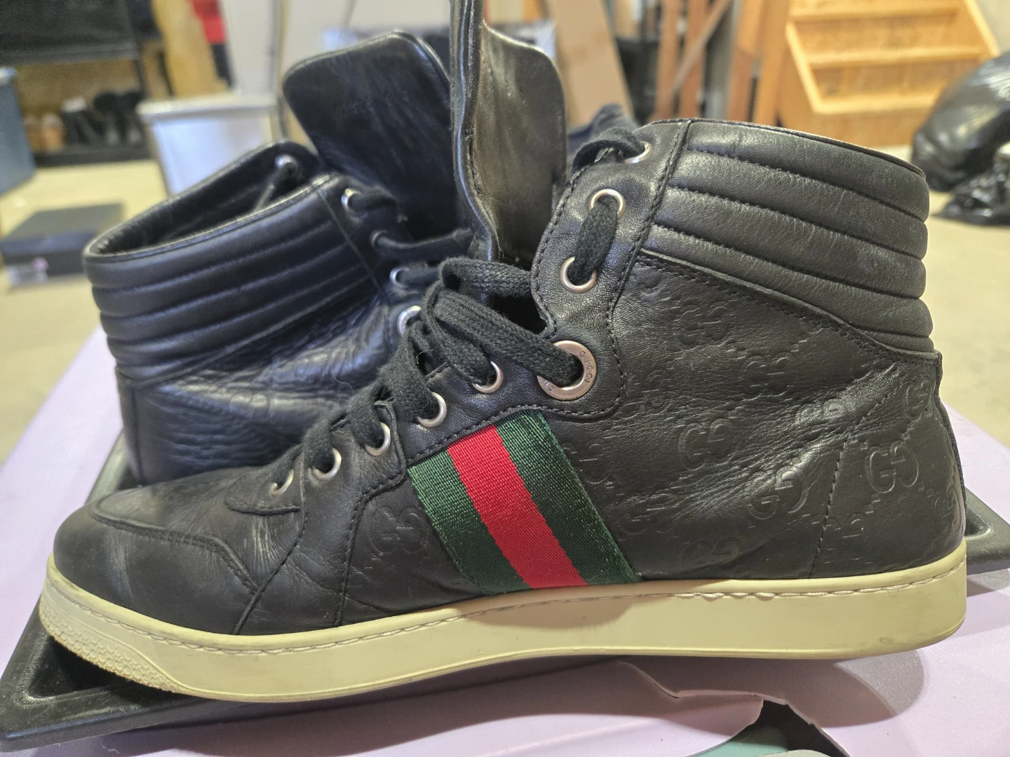 Gucci High Top Sneakers size 9 US - photo 5