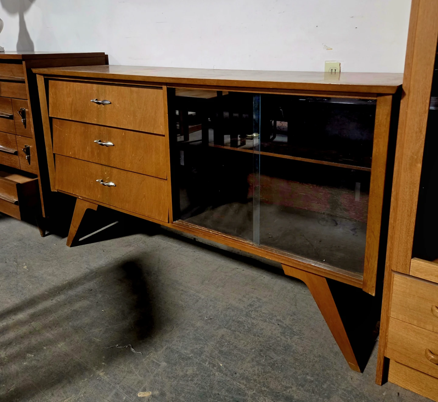 MCM Three Drawer Walnut Credenza (Delivery Available) - photo 3