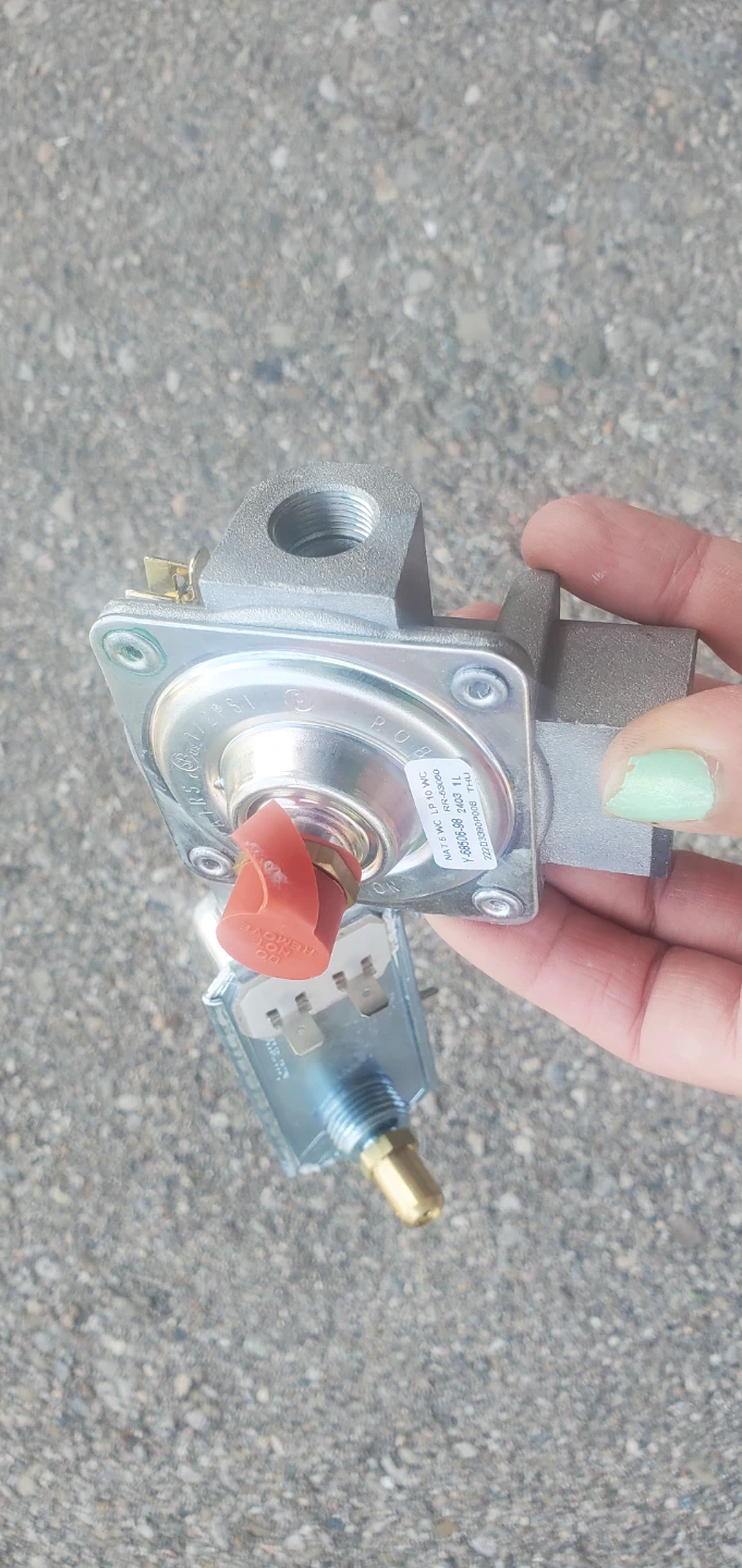 White Rodgers Gas Valve - photo 5