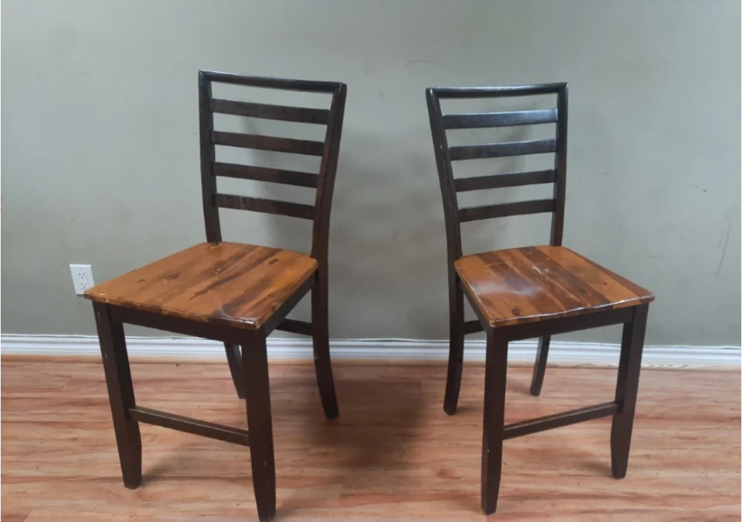 Pair of Wooden Bar Stools - photo 2