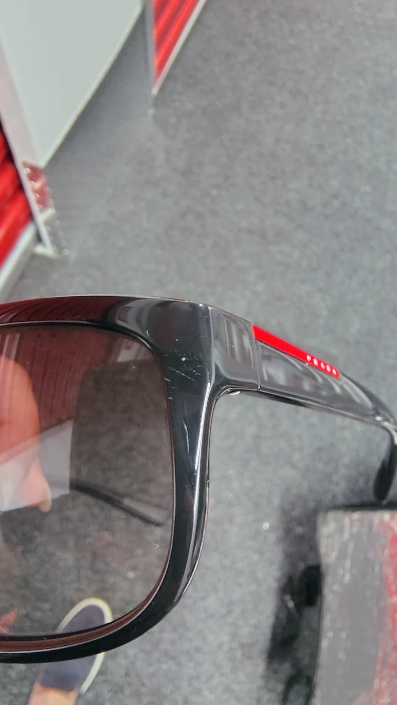 Prada Sunglasses - photo 3