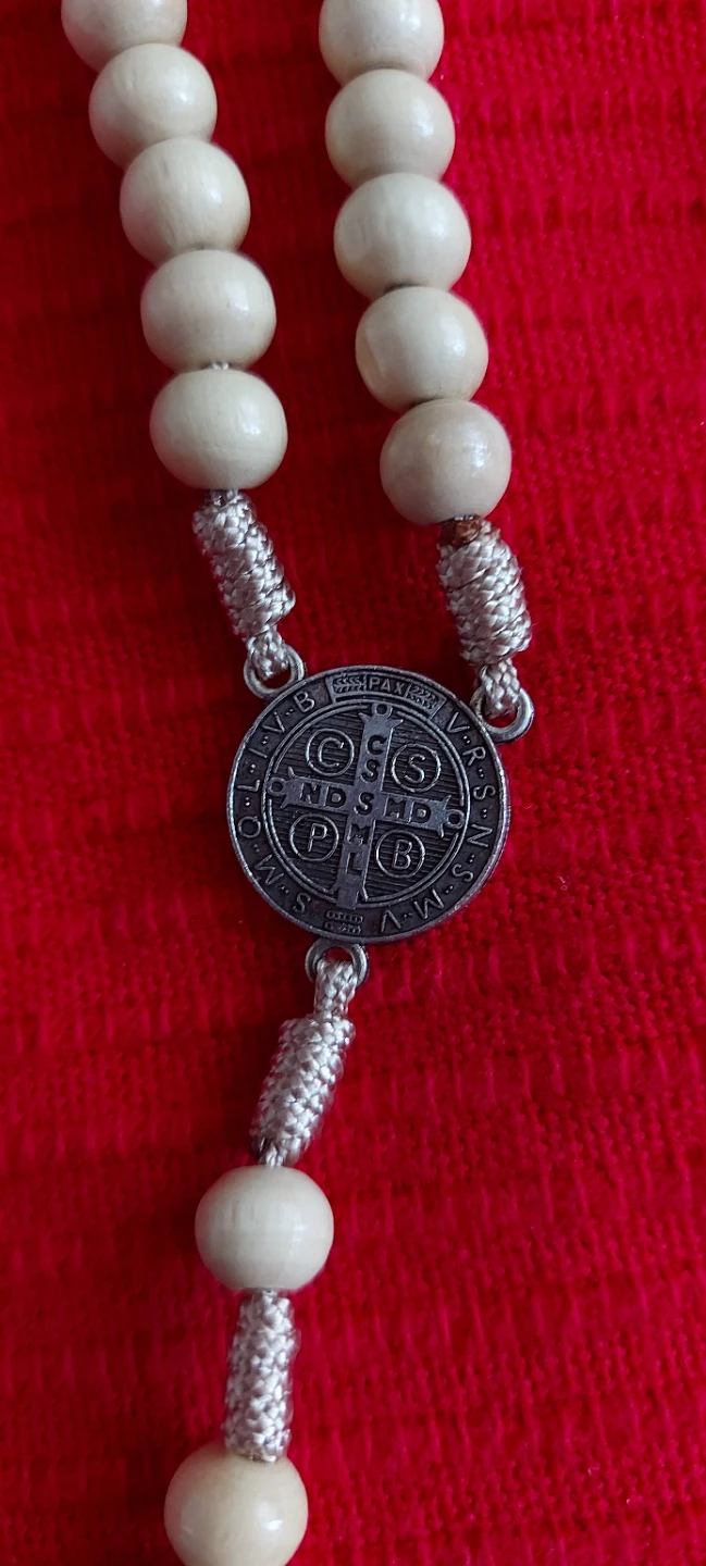 Pair of Wooden Rosaries with St. Benedict and Crucifix Pendant - photo 5
