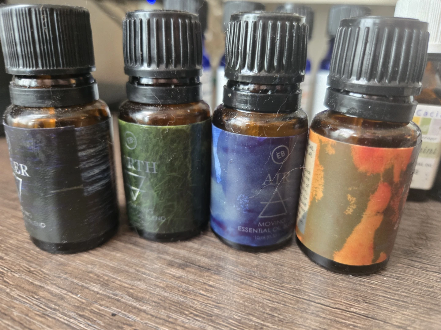 Various essential oils - photo 2
