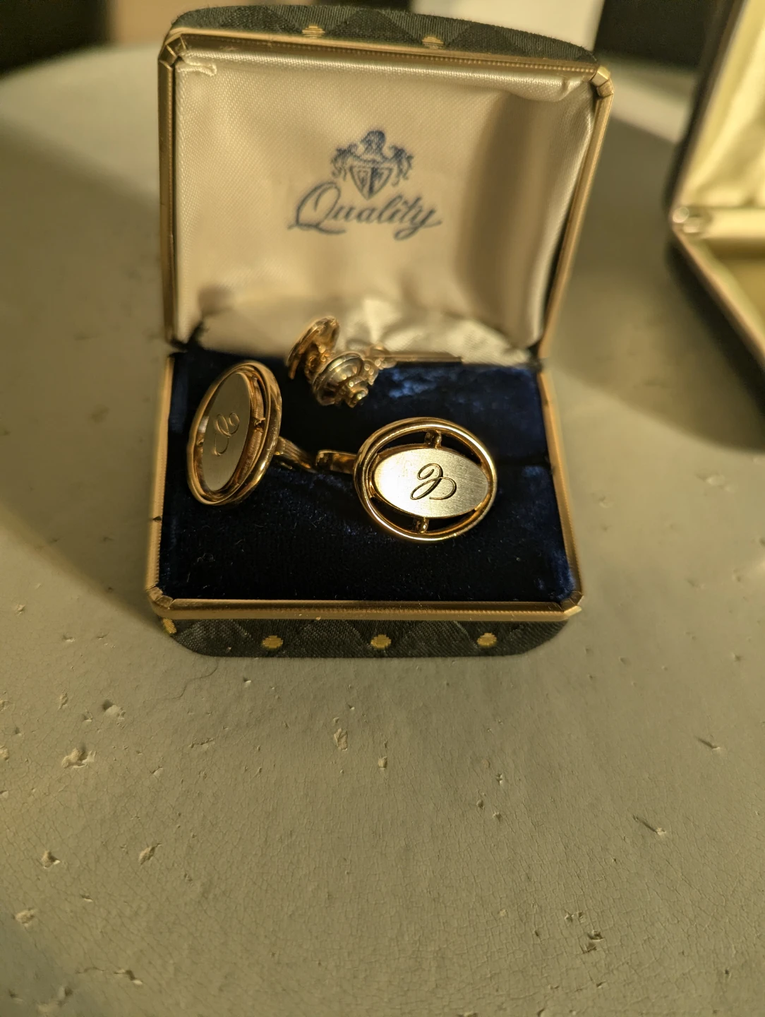Carlton & Quality Cufflinks & Tie Clip Set