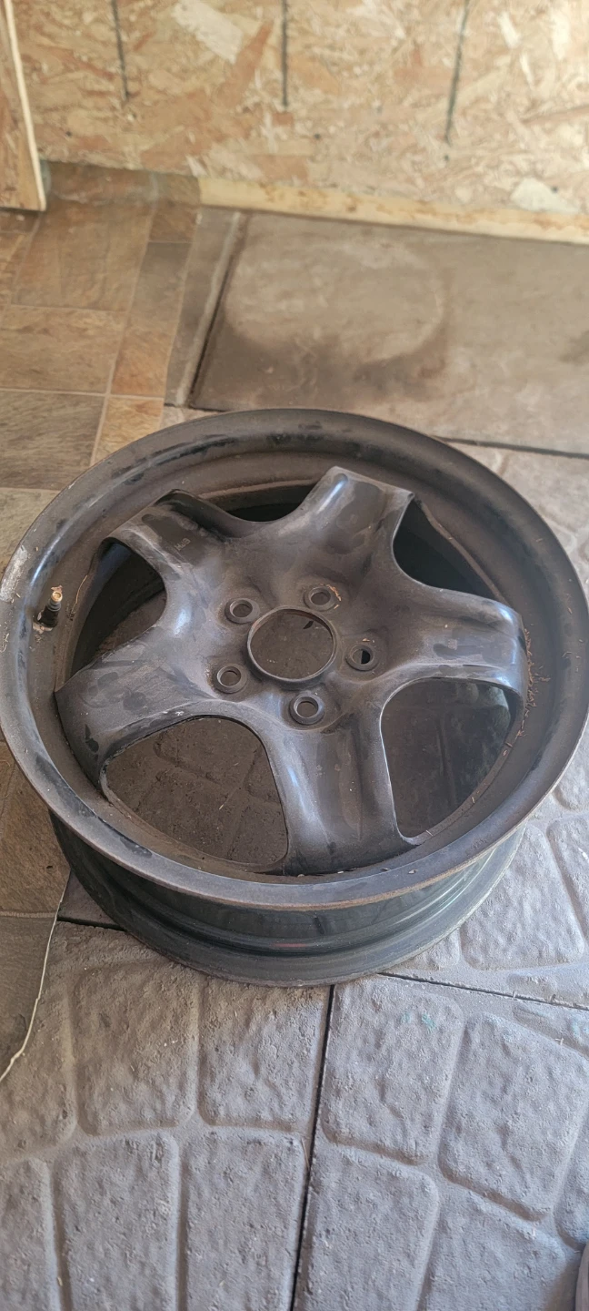 Used Alloy Rims 16" inch- Set of 4 - photo 2