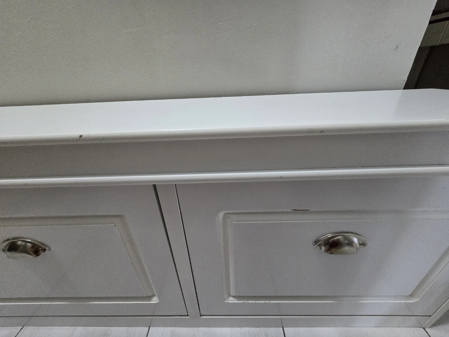 White Shoe Storage Bench - photo 2