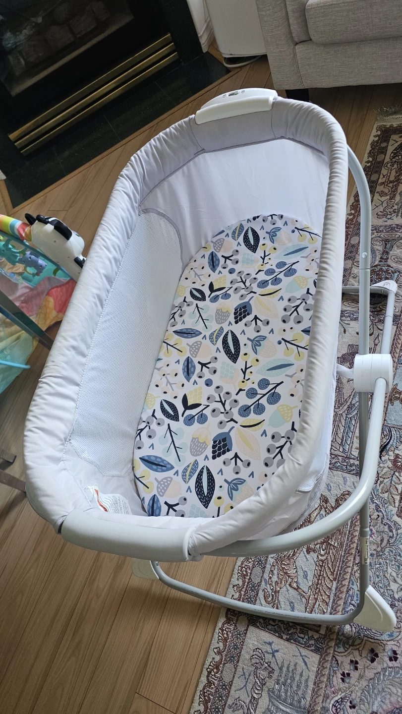 Fisher Price baby bassinet