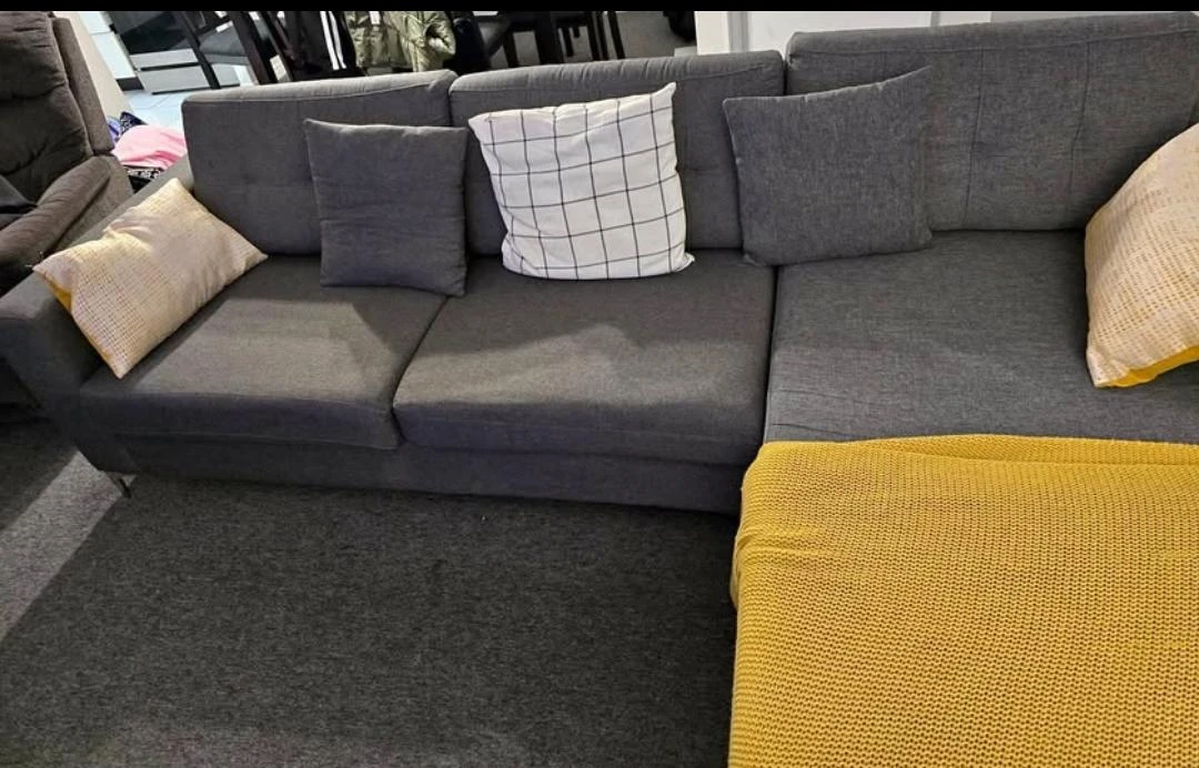 Sectional Sofa