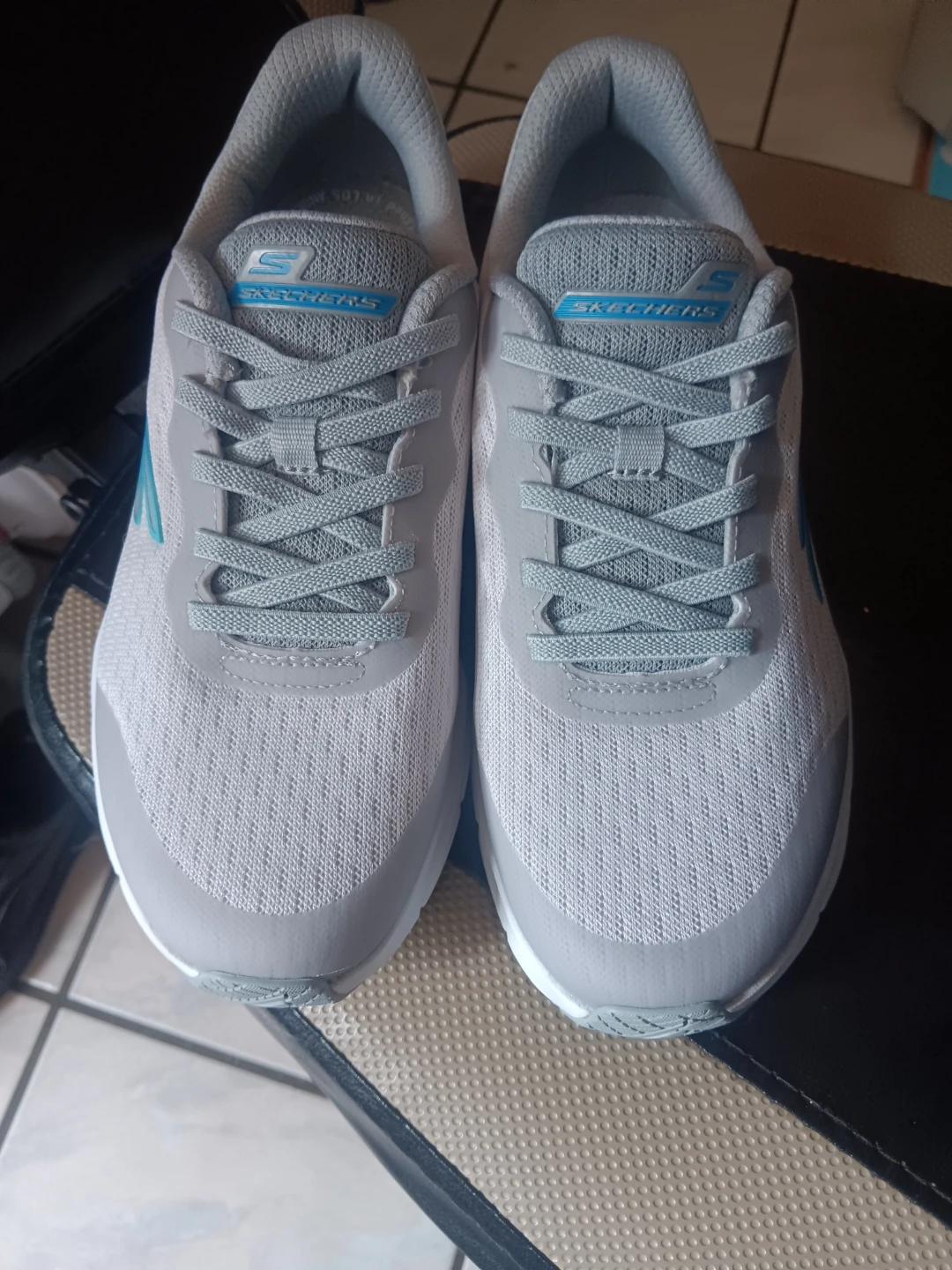Skechers Glide-Step Women's Running Shoes