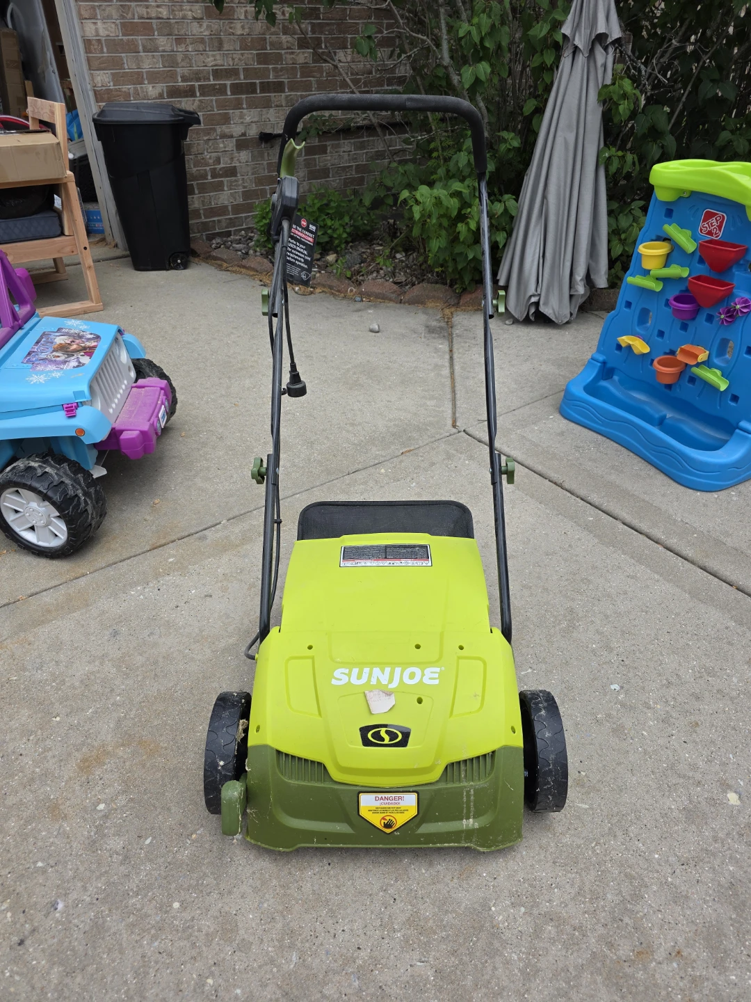 Sun Joe Electric Dethatcher/Scarifier