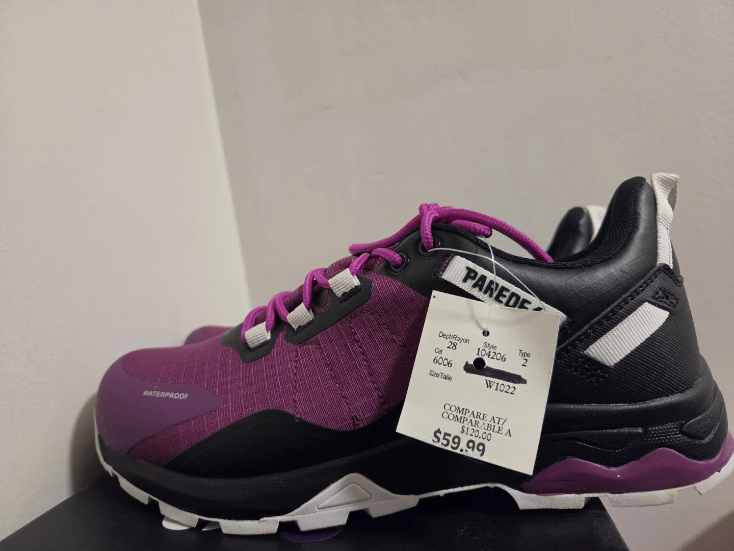 NWT Paredes Waterproof Hiking Shoes - Women's Size 40 - photo 2