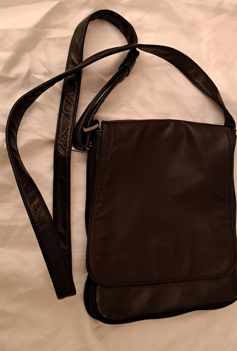 PALIO Leather Crossbody Bag - photo 4