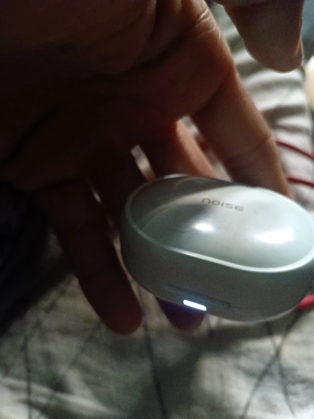 Noise Wireless Earbuds Charging Case