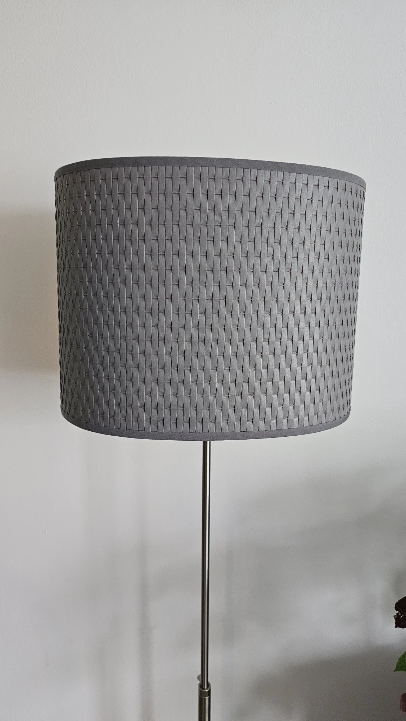Grey Floor Lamp with Woven Shade - photo 3