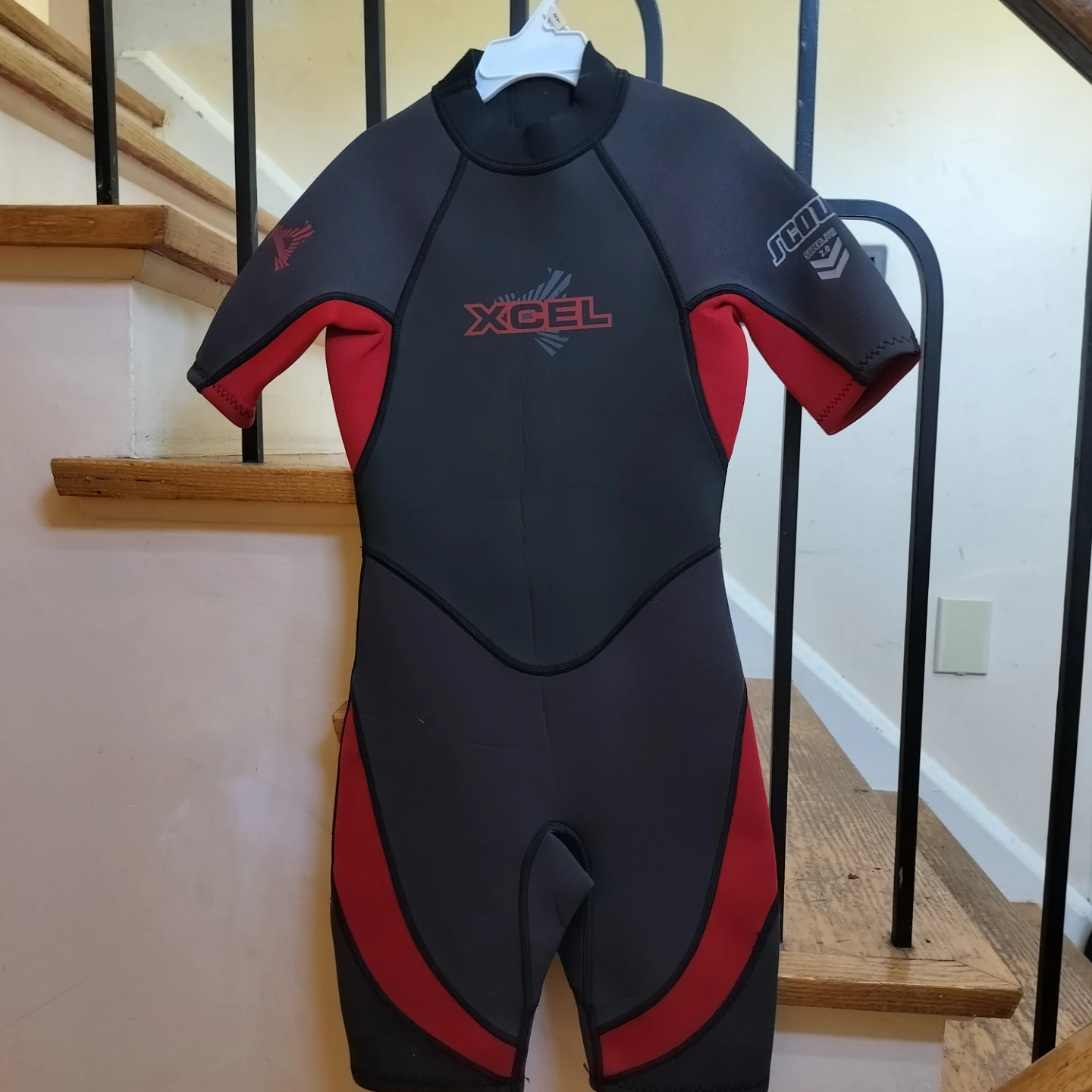 XCEL Kids Shorty Wetsuit Size 10