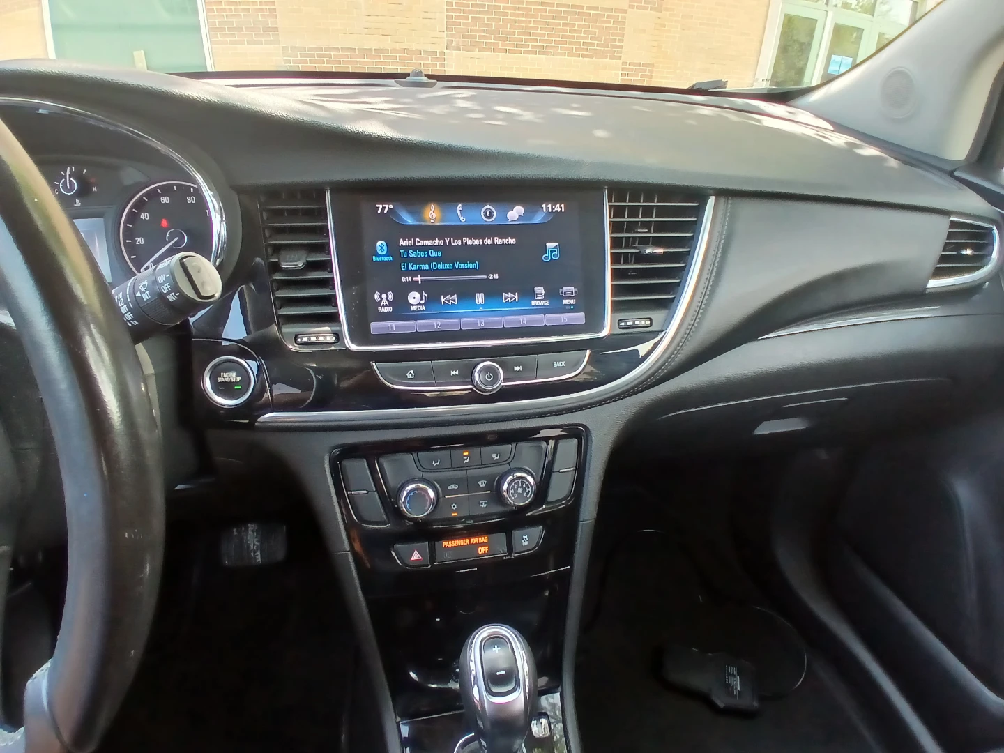Red Buick Encore SUV - photo 3