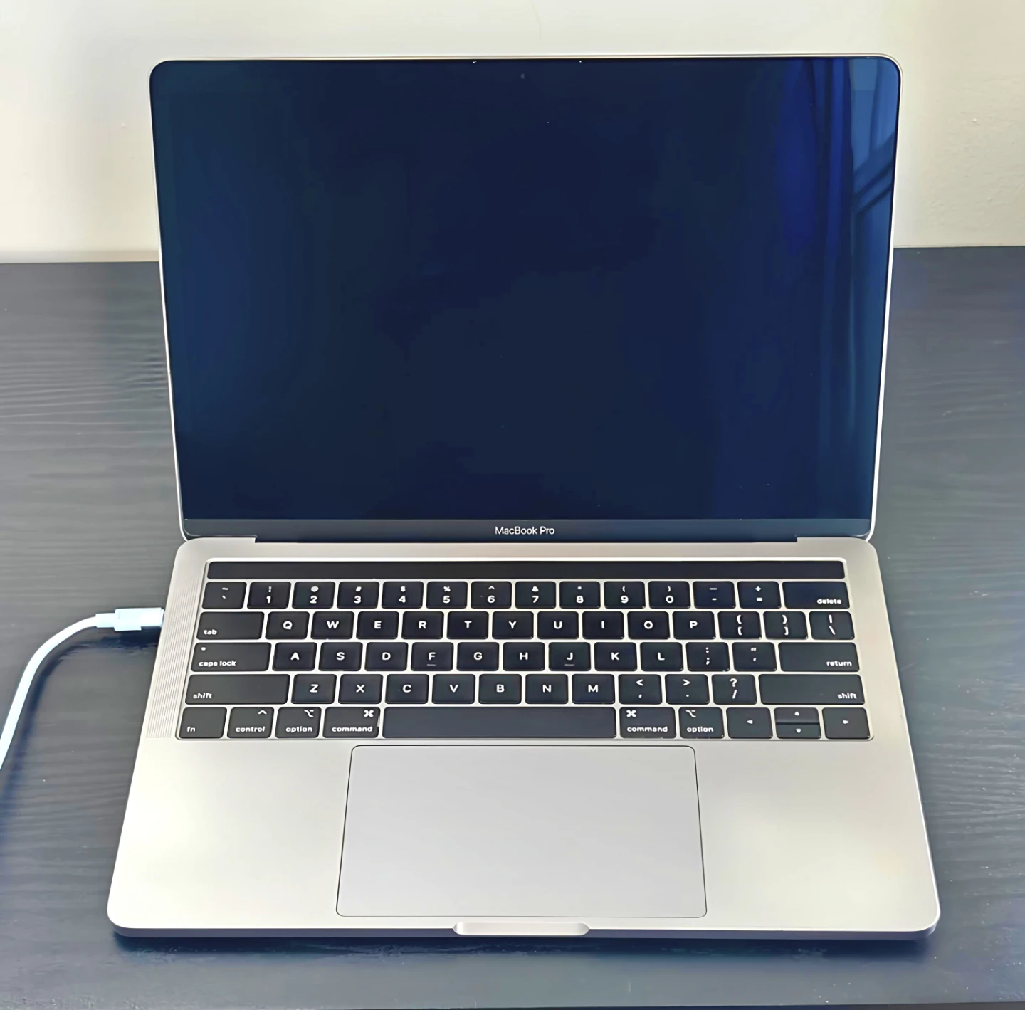 Apple MacBook Pro 13" 2019 Core i5 • 16GB RAM • 512GB SSD - photo 4