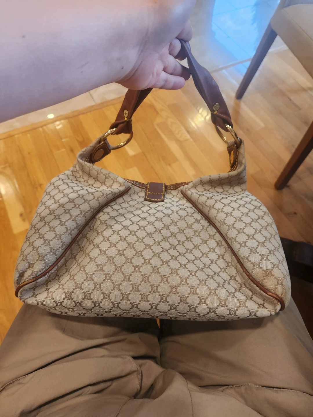 Celine  Hobo Bag 100% authentic - photo 3