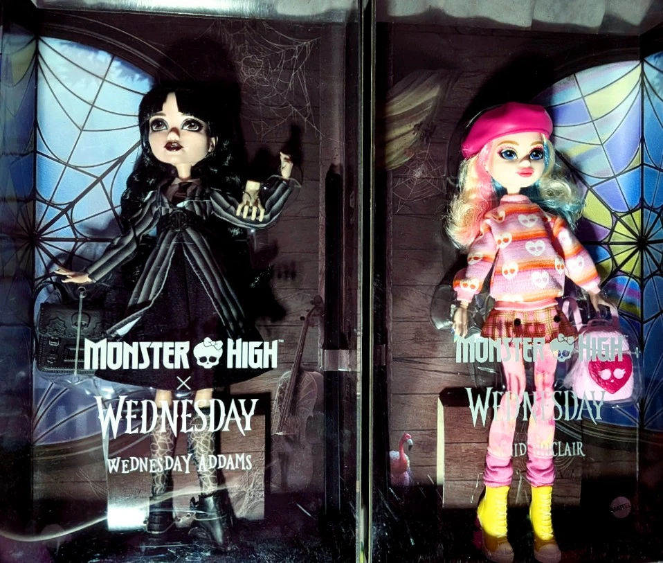 MH Skullectors Wednesday+Enid Collab Dolls x2 - photo 2
