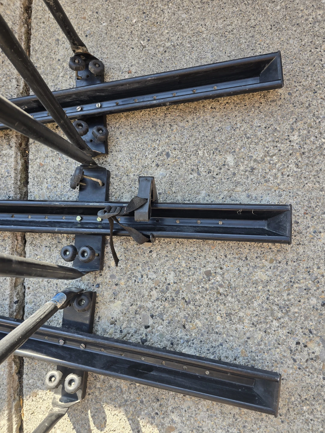 Thule Bike Carrier Package - $100 for Everything - photo 4