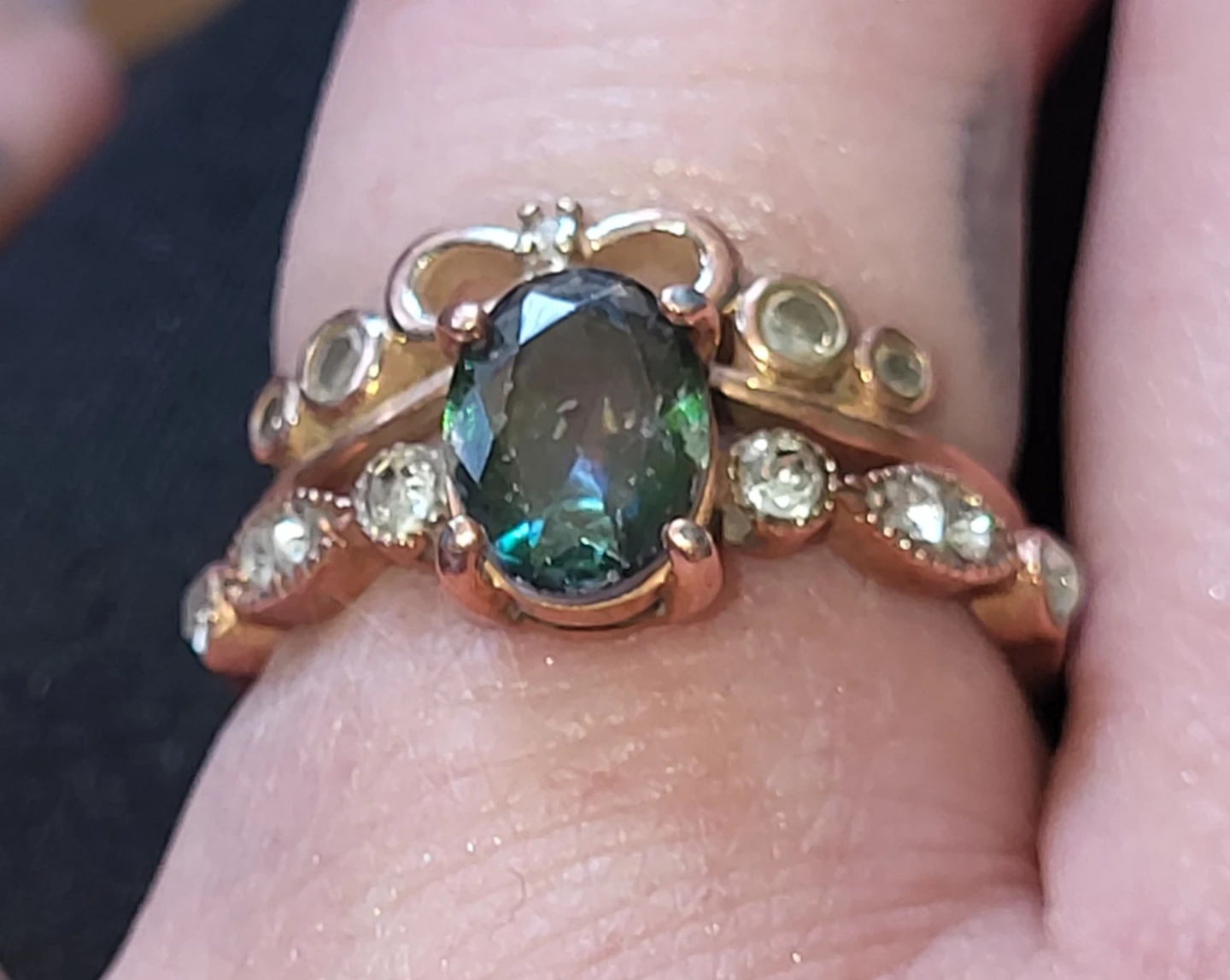 Oval Cut Colour-Changing Gemstone Ring Rose Gold Tone