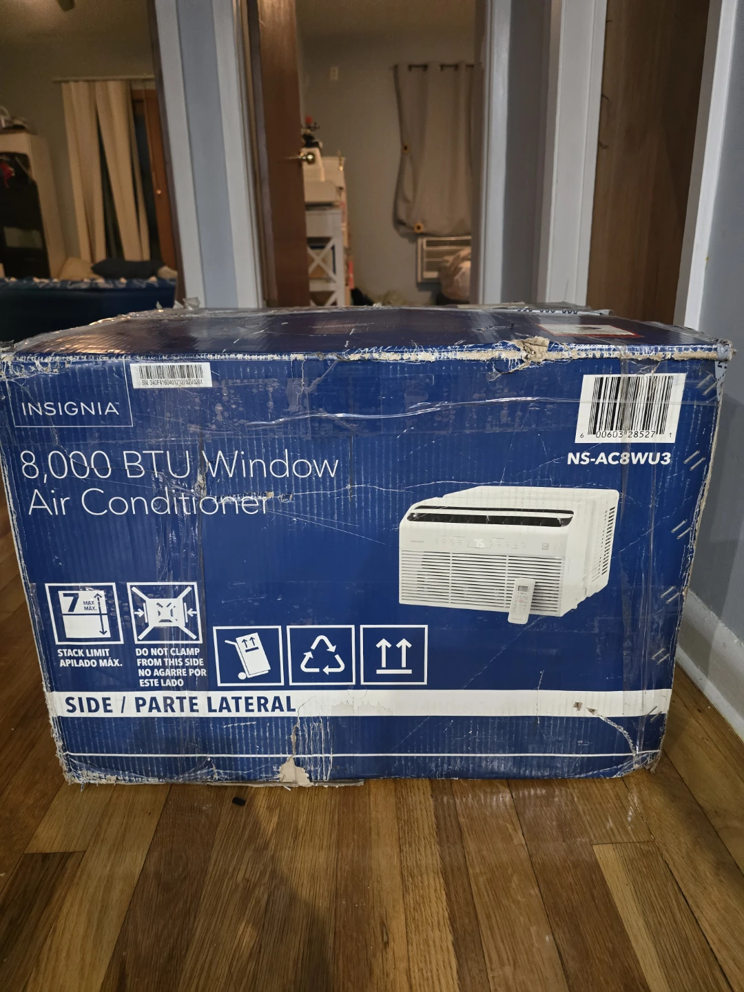 Insignia 8,000 BTU Window Air Conditioner - photo 2