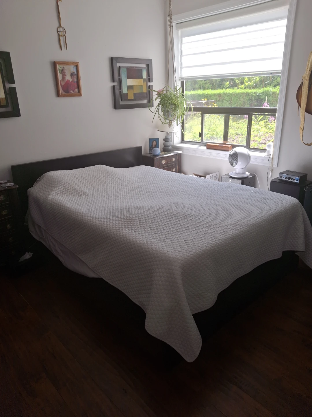 Double Platform Bed Frame with boxsping