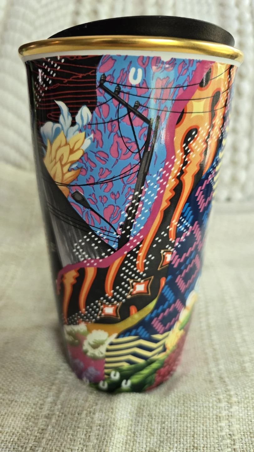 Collectible Starbucks + Tristan Eaton Travel Mug - photo 4