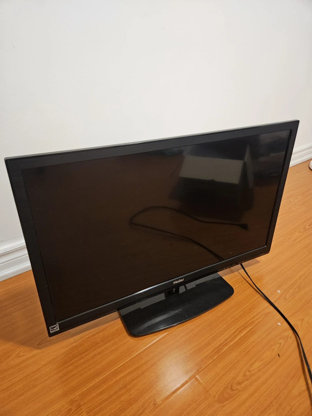 Haier 32" TV