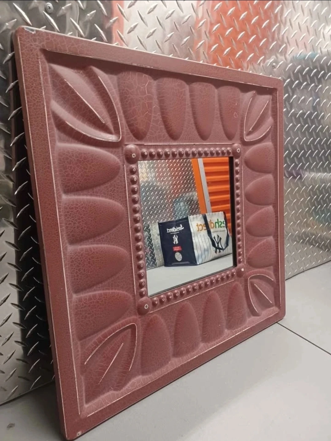 🔥 Rare Vintage Mauve Ornate Square Accent Wall Mirror - photo 3