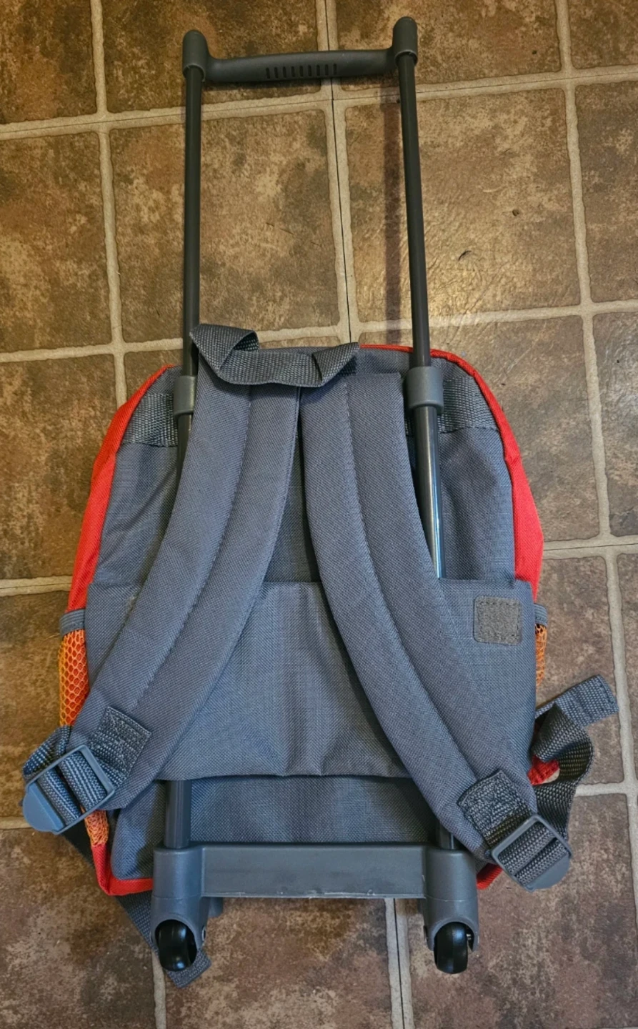 Disney 'Planes' Rolling Backpack. - photo 2