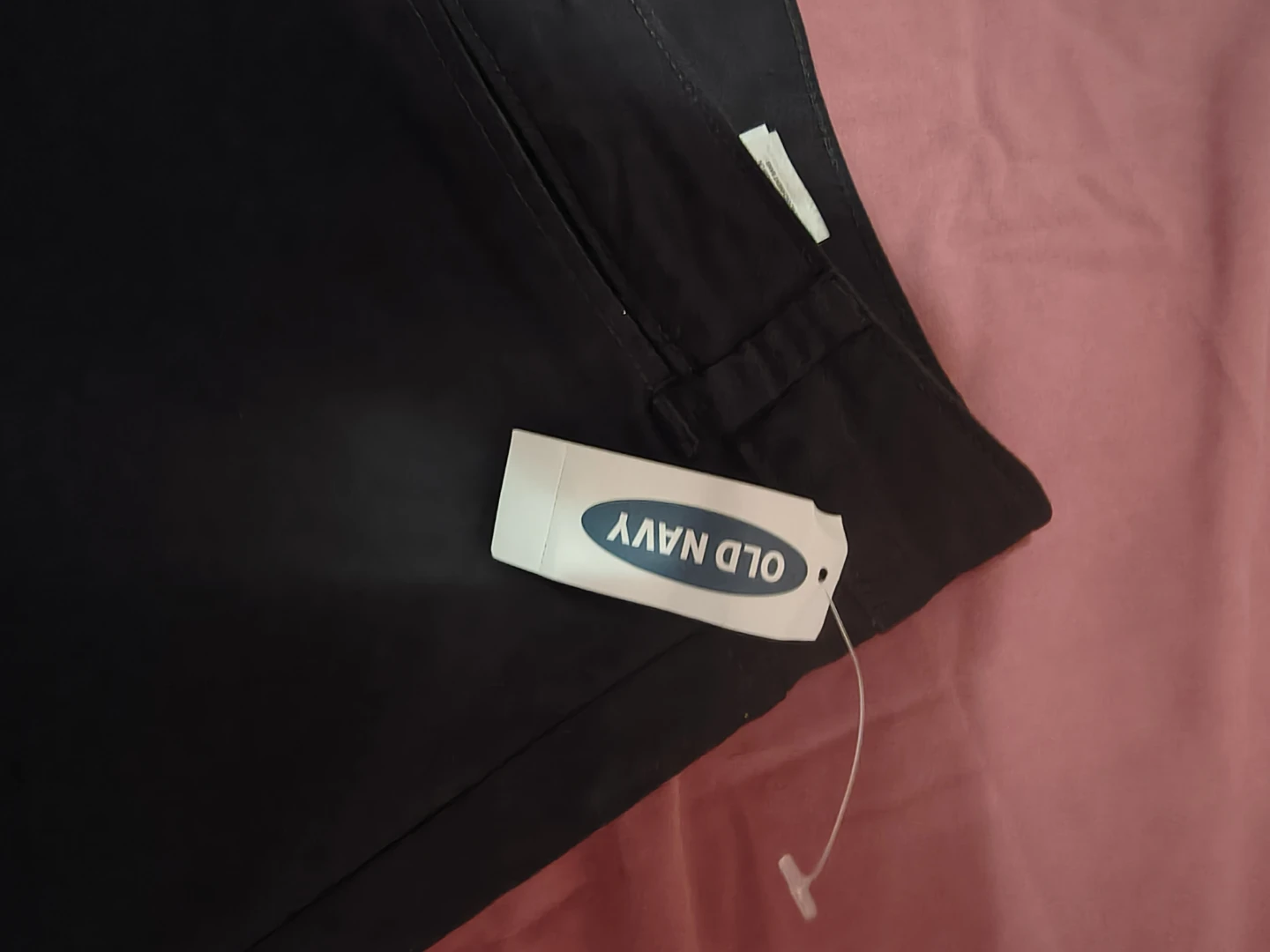 Brand NEw Old Navy Black High Rise Pants cropped - photo 4