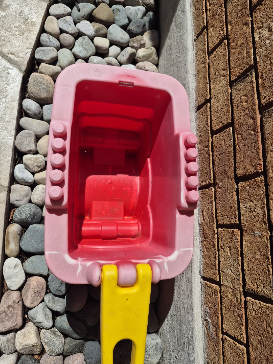 Little Tikes Pink Wagon with Yellow Handle Toy - photo 3