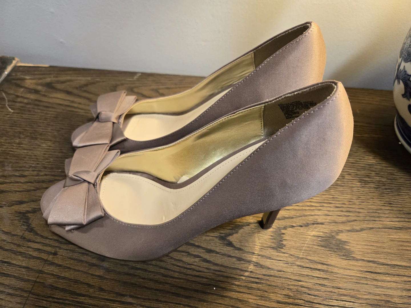 Tevolio Women's Bow Pumps - Taupe - Size 8 - photo 2