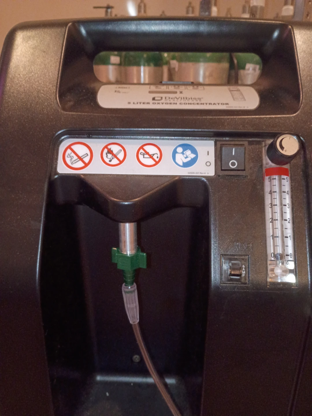DeVilbiss 5 Liter Oxygen Concentrator - photo 2