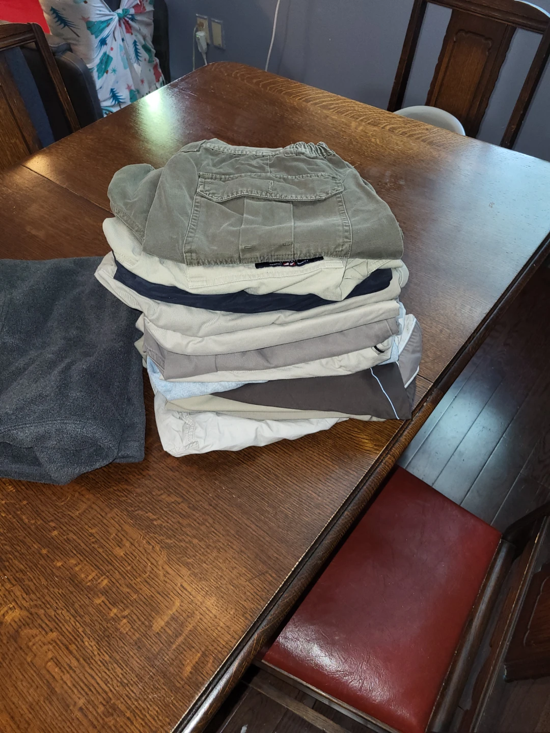 Men's Casual Clothing Bundle - photo 2