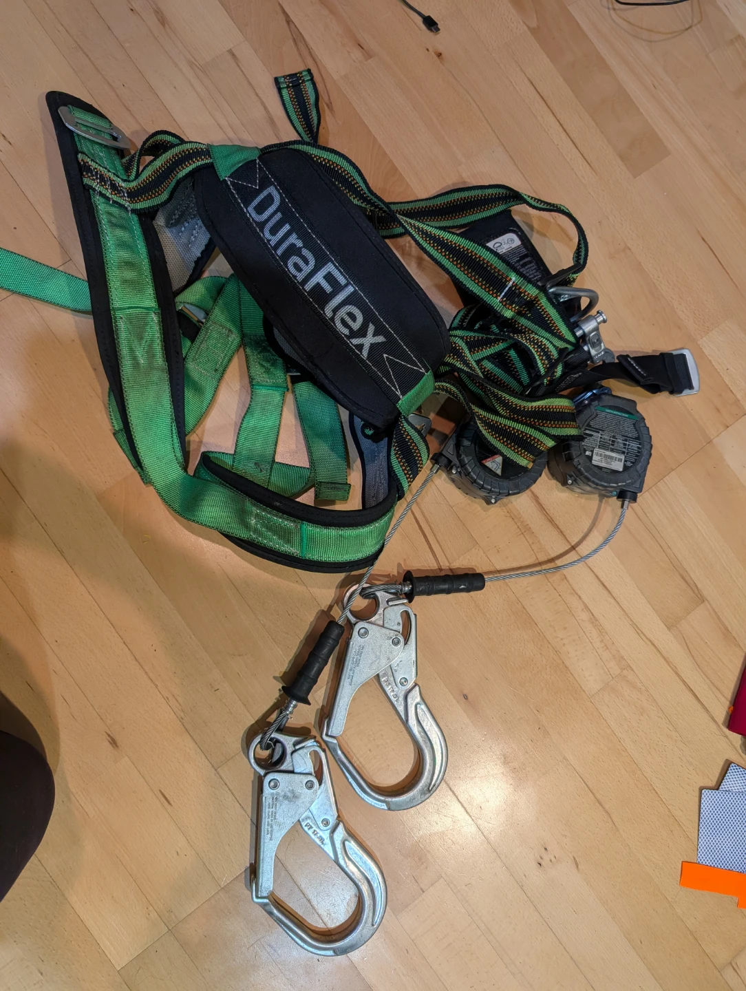 Honeywell Miller Duraflex Harness - photo 2