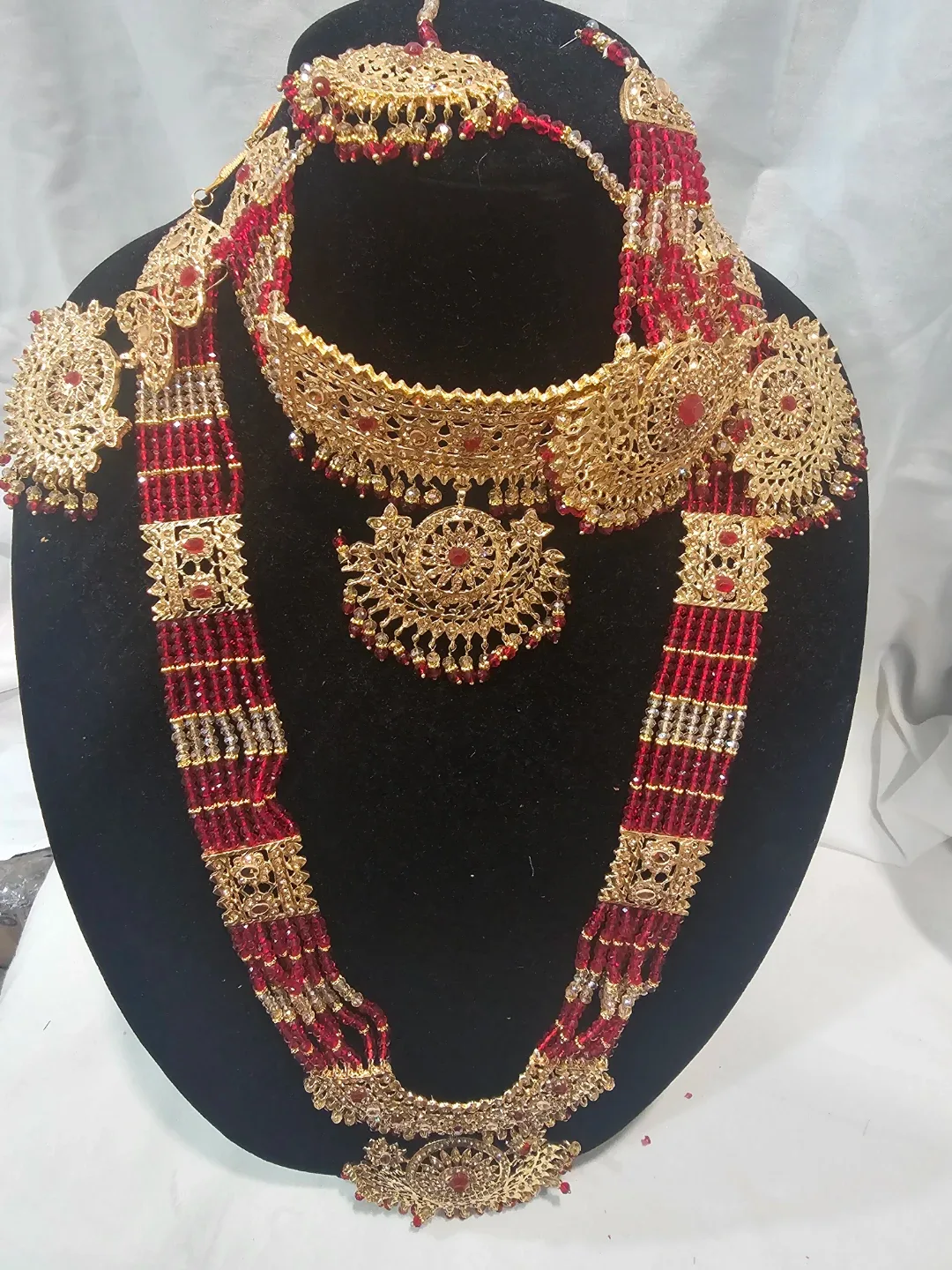 Bridal Jewelry Set - Red and Gold / White and Gold