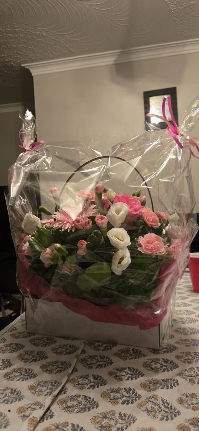 Pink and White Flower Arrangement Basket - photo 2