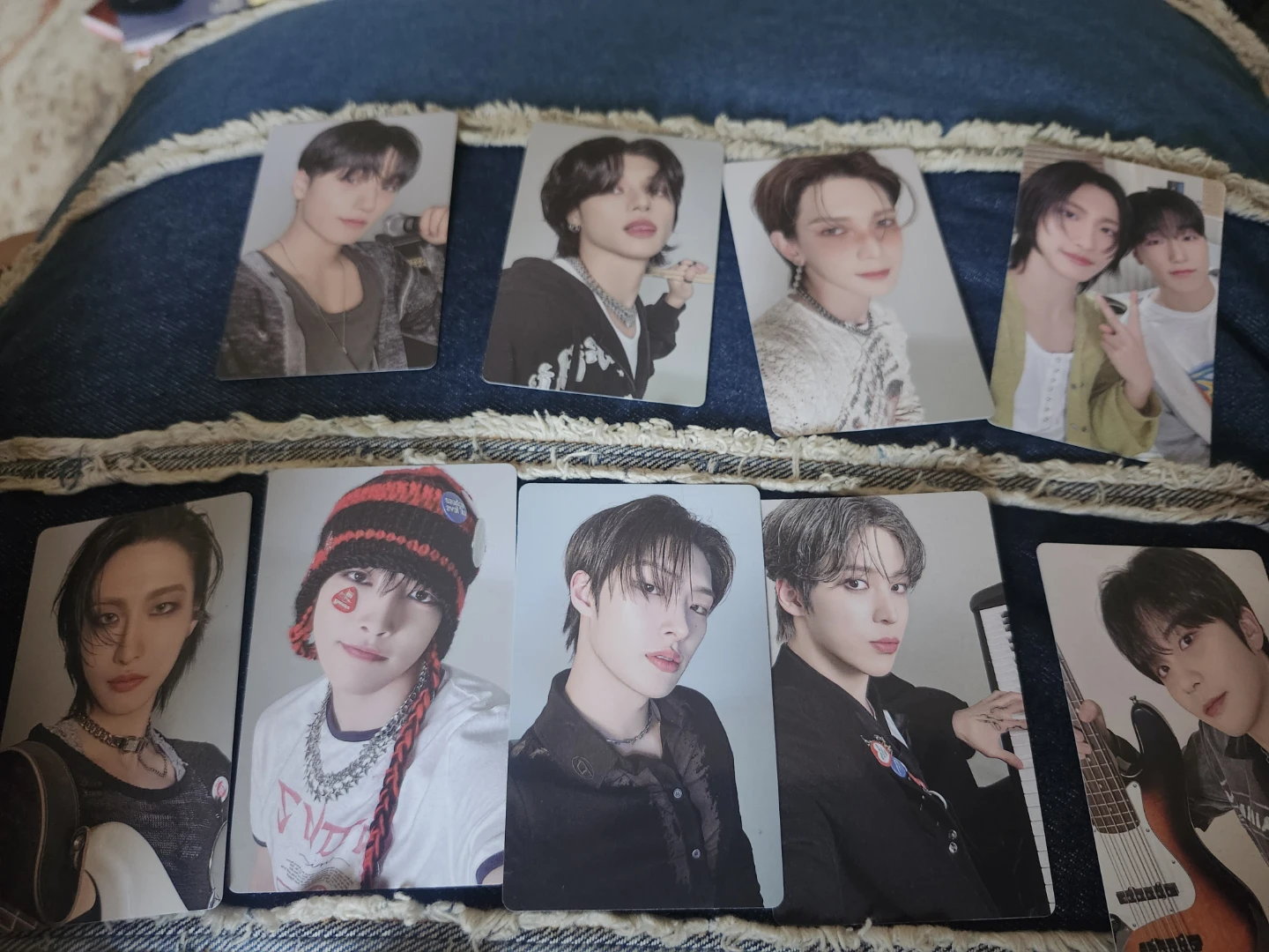 KQ Entertainment K-POP DVD & Photo Cards - photo 2