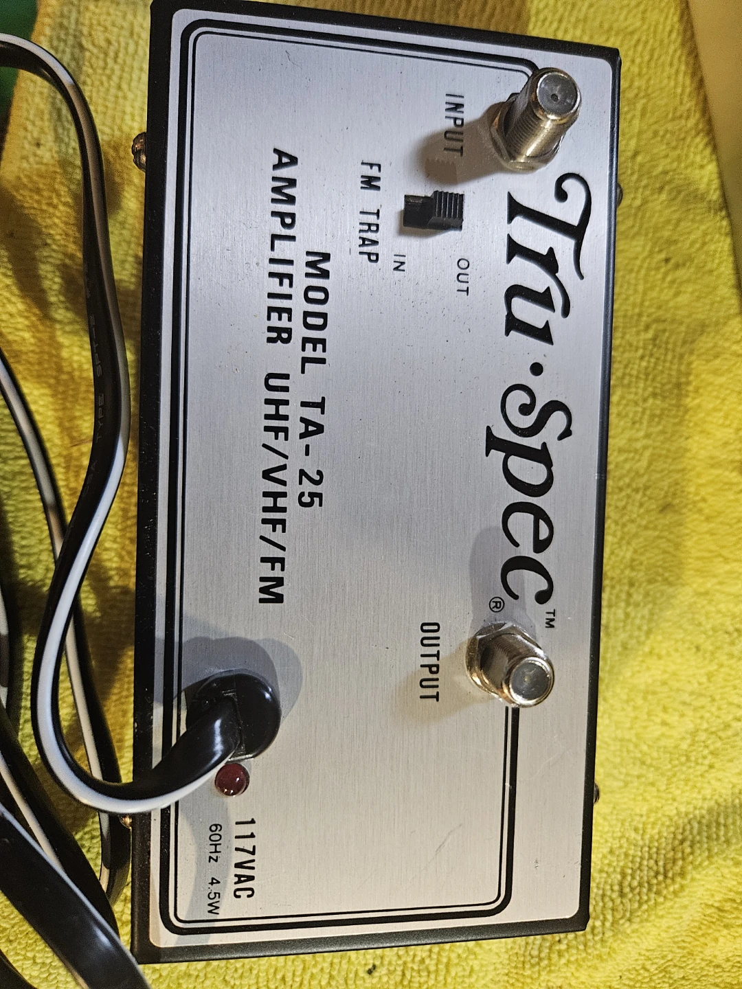 Tru-Spec Amplifier UHF/VHF/FM Model TA-25 - photo 4