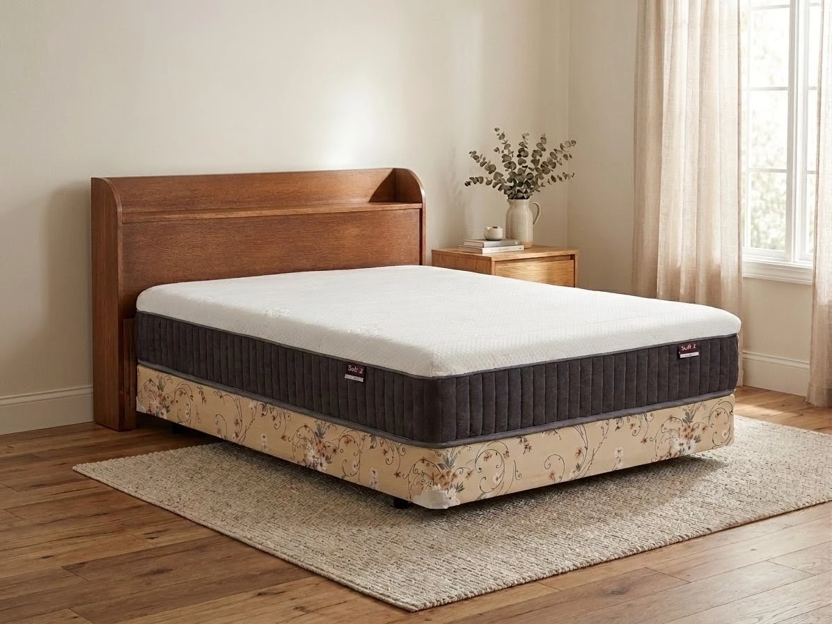 Double / Full Size Bed Set, Headboard & Box Spring & Mattress.