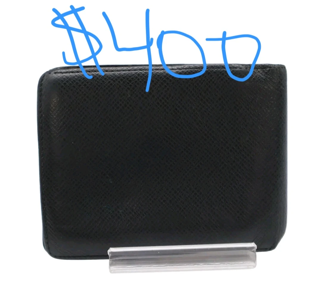 Louis Vuitton Black Taiga Bi-Fold Wallet - photo 3