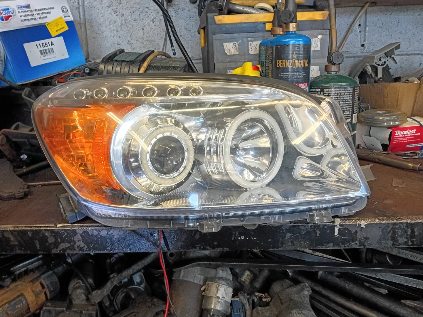2006 Toyota RAV4 aftermarket headlights