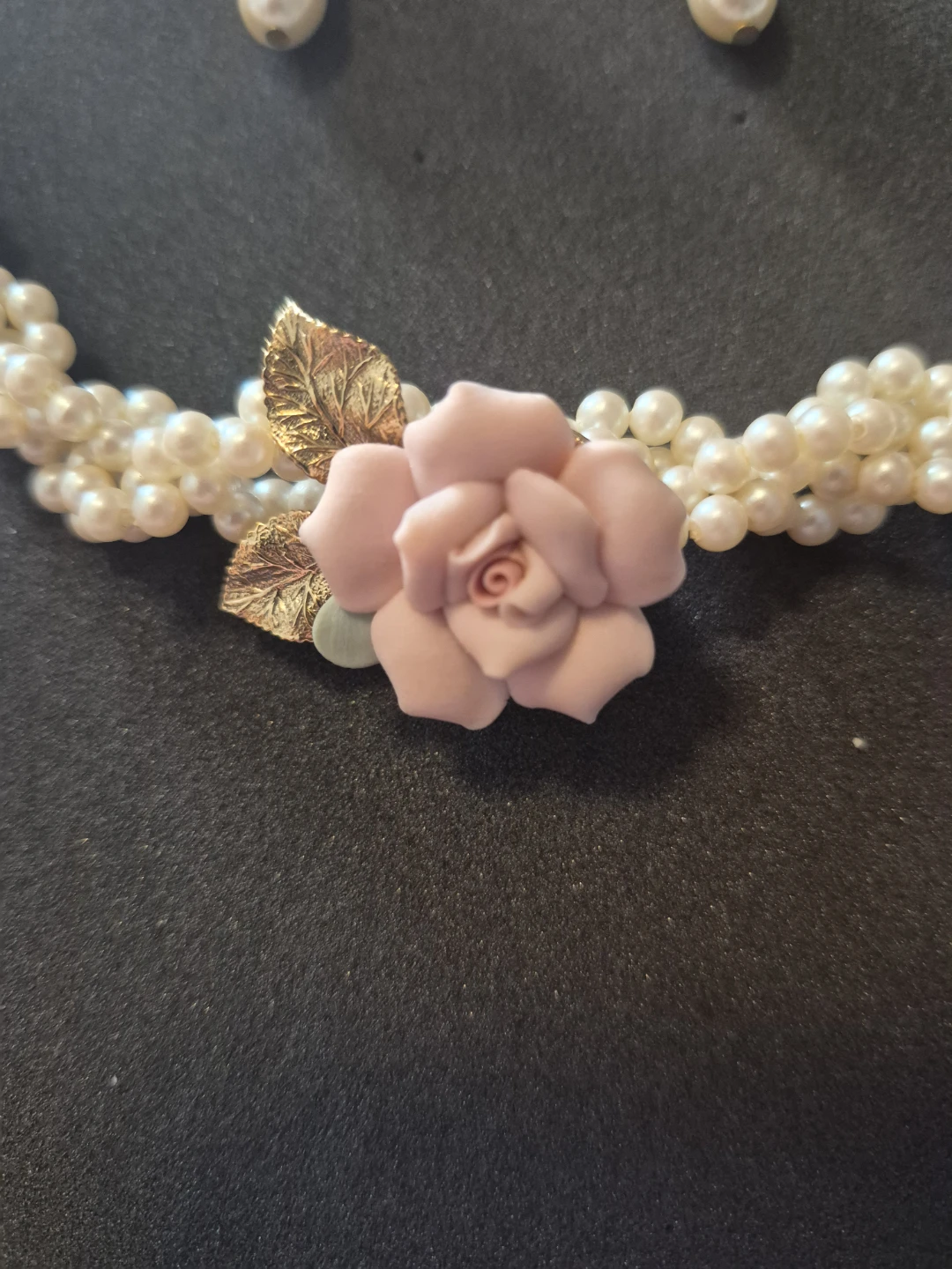 1928 Pearl Rose Necklace & Earring Set - photo 2
