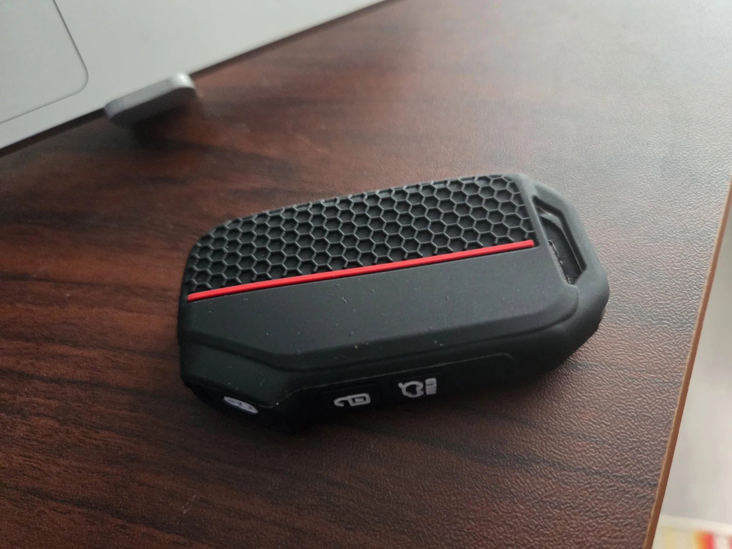 Kia: Black Silicone Key Fob Cover with Red Trim - photo 2