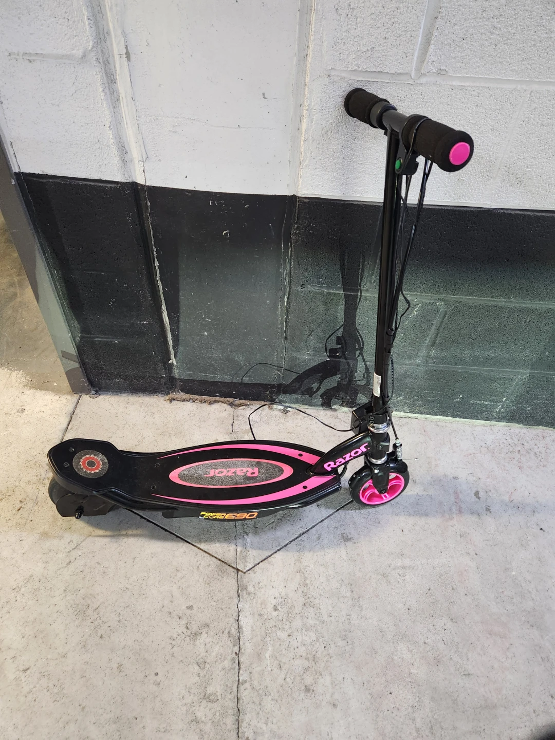 Razor PowerRider 690 Electric Scooter