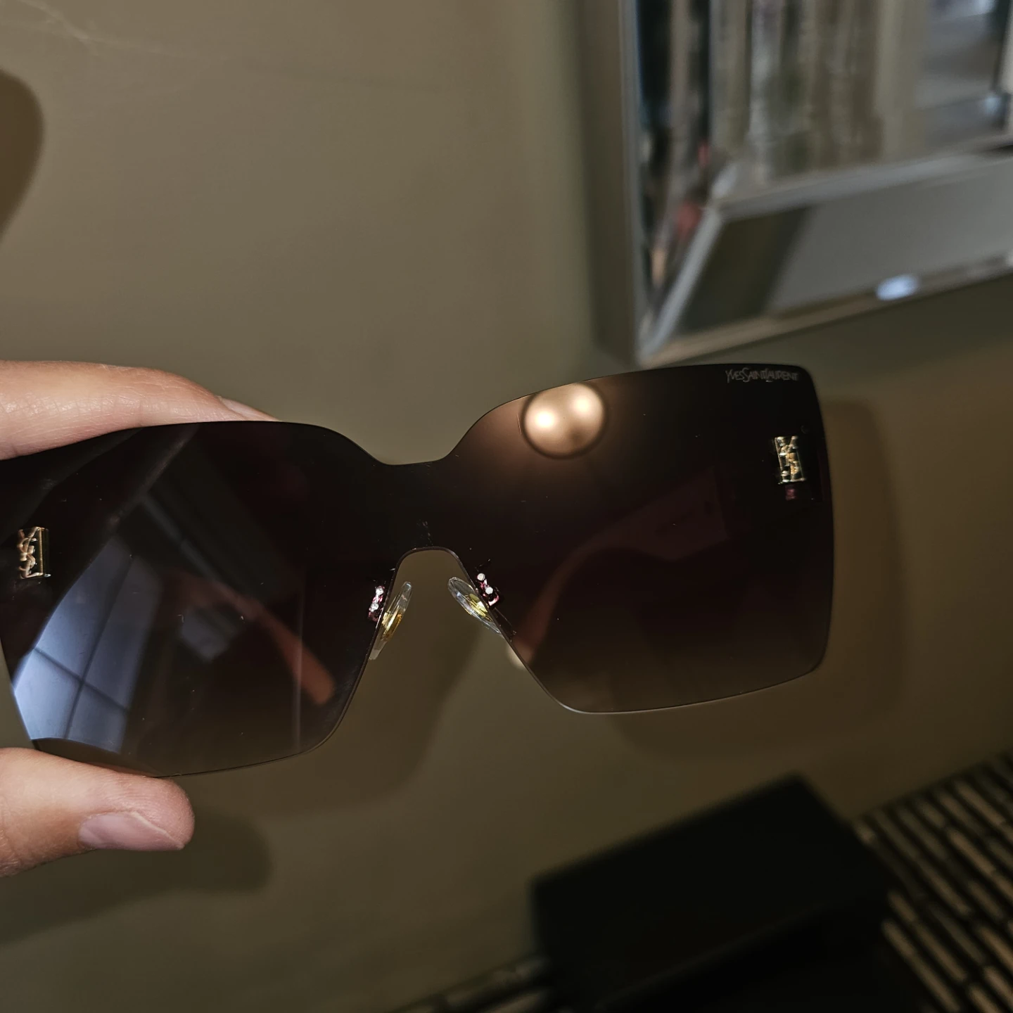 Saint Laurent Sunglasses - photo 4